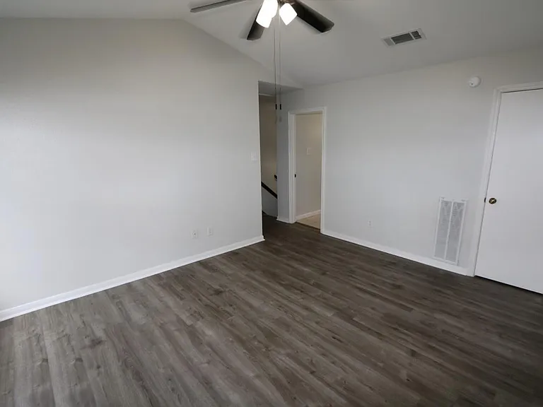 8299 Cambridge St #1506 — Photo 10