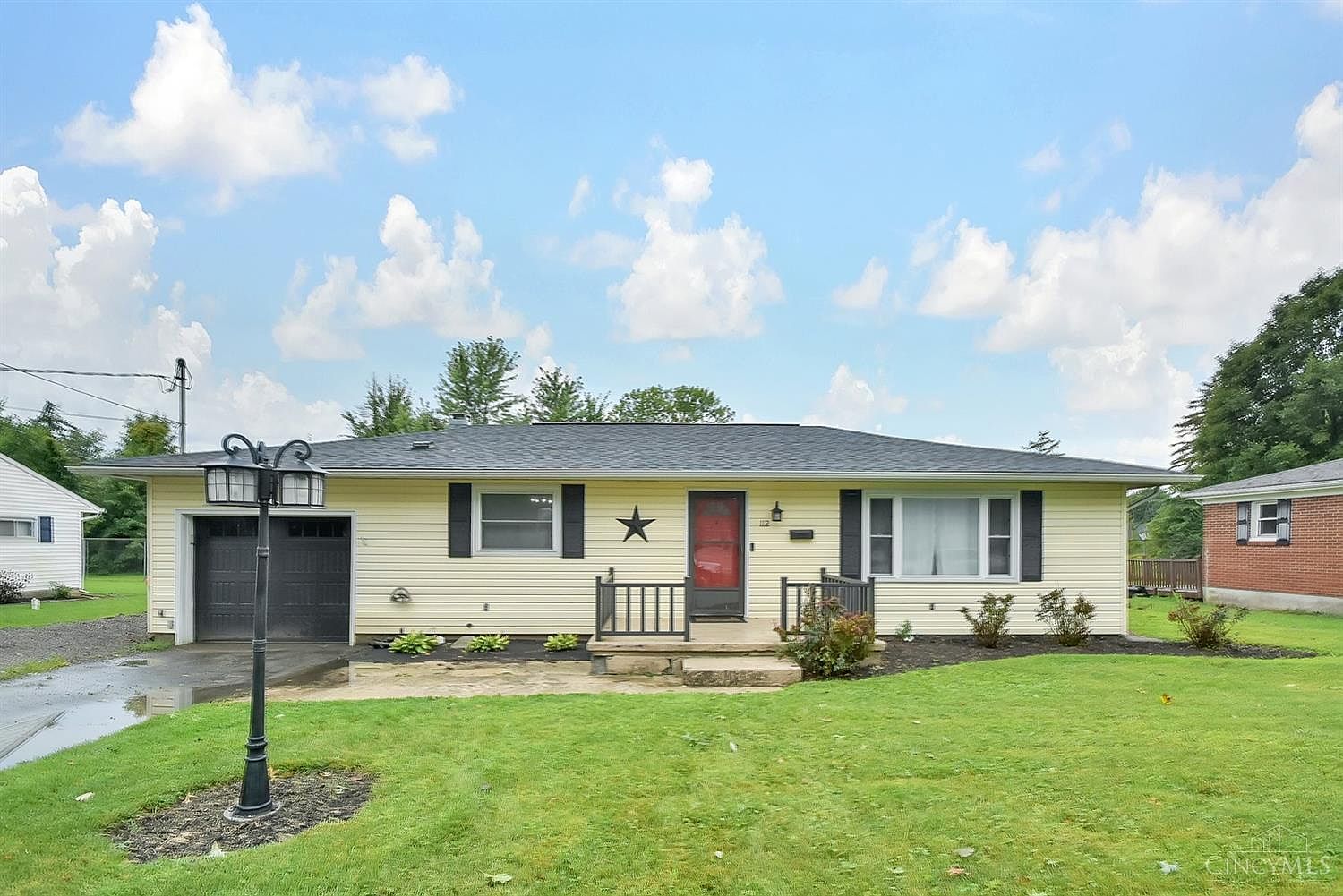 112 Ash Ln, Blanchester, OH 45107 Zillow