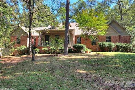 2nd image of 15 Thousand Oaks Cir