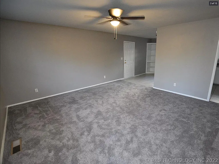 102 Kupsick St — Photo 5