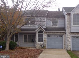 24 Shady Brooke Ln, Swedesboro, NJ 08085