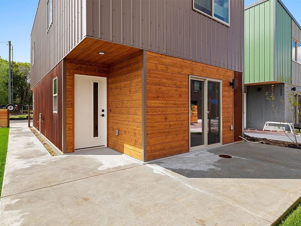 1st image of 1047 Kemp St