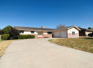 1000 Ruth Ann Dr, Dodge City, KS 67801