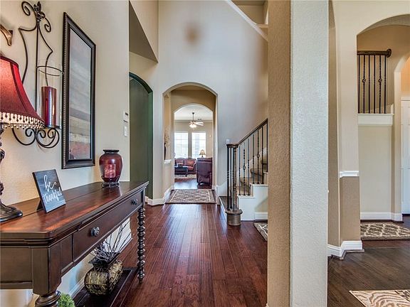 5th image of 443 Meandering Creek Dr