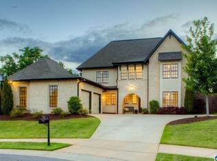 2749 Anna Steele Ln, Vestavia, AL 35216