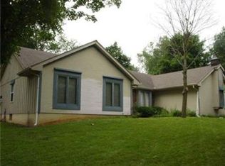 13209 W 105th Ter, Overland Park, KS 66215