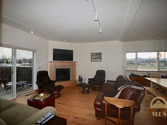 4th image of 280 Eagle Creek Dr