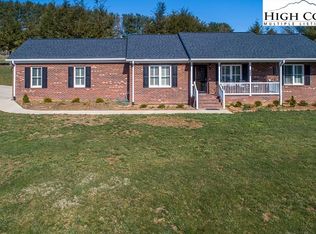 342 Willow Creek Dr, Jefferson, NC 28640