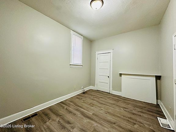 4th image of 409 N 20th St