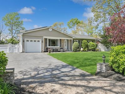 4 Winfield Davis Drive, Coram, NY, 11727