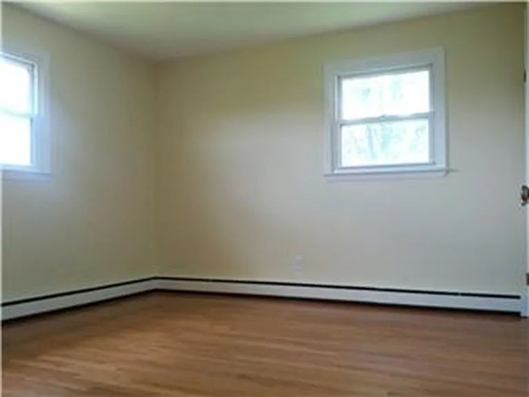 1110 McKennans Church Rd — Photo 10