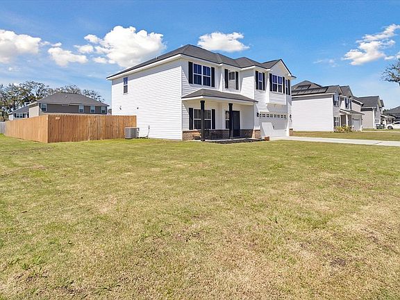 2nd image of 124 Anna Way SE