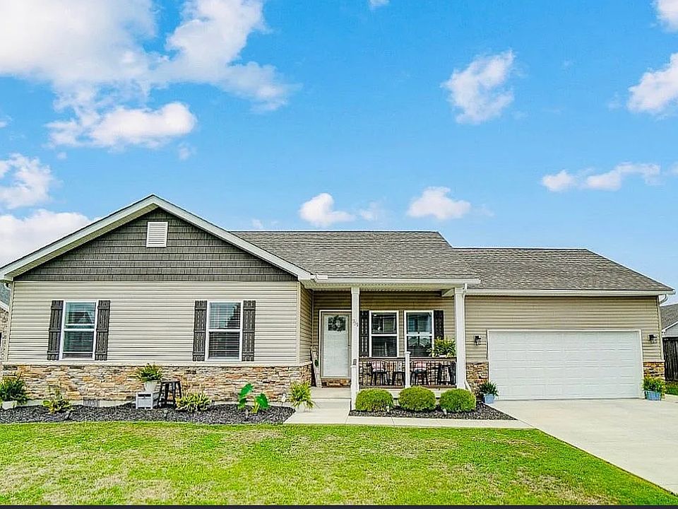 1st image of 751 Niatross Ct