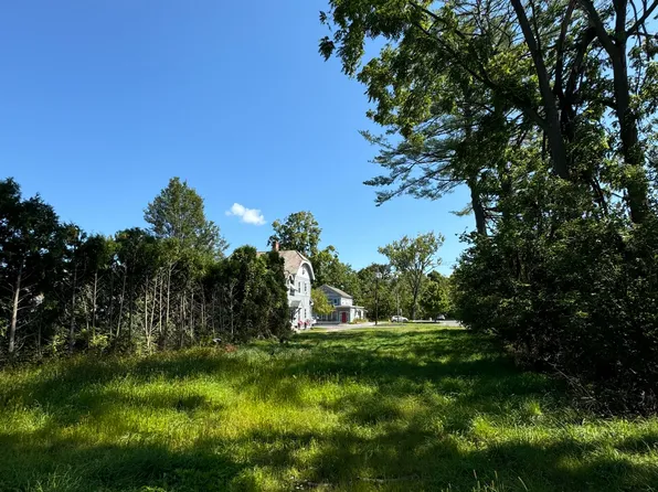 139 Water St, Williamstown, MA 01267