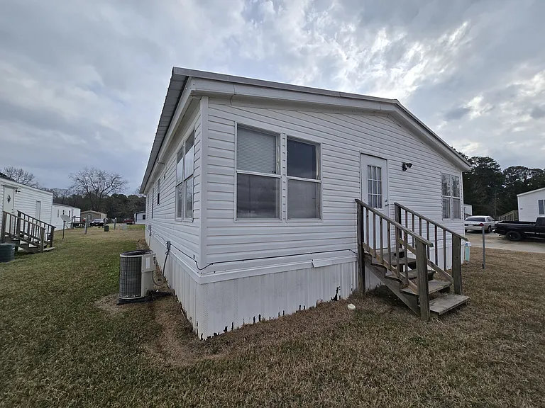 Oakwood MHC Nash — Photo 133