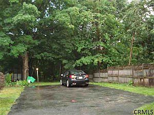 2nd image of 567 Pinewoods Ave