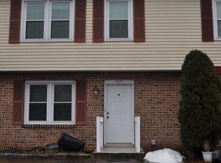 919 Meadow Ln, Millersburg, PA