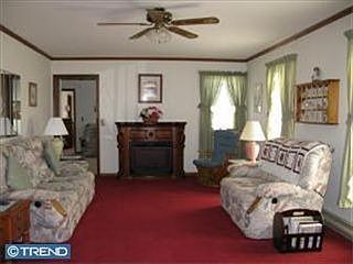 2nd image of 239 Oak Dr