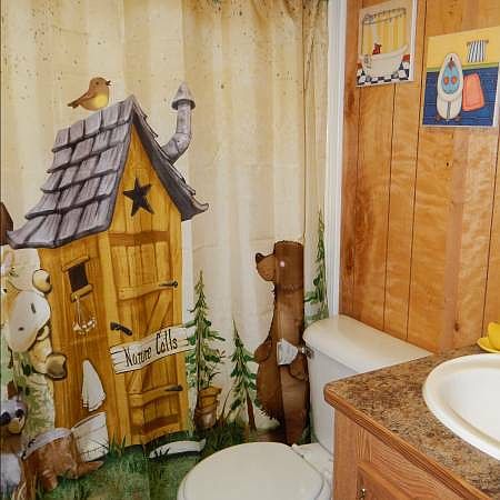 2nd image of 10 Cozy Cabin Trl