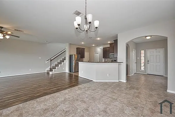 18210 Amalfi Coast Dr — Photo 11