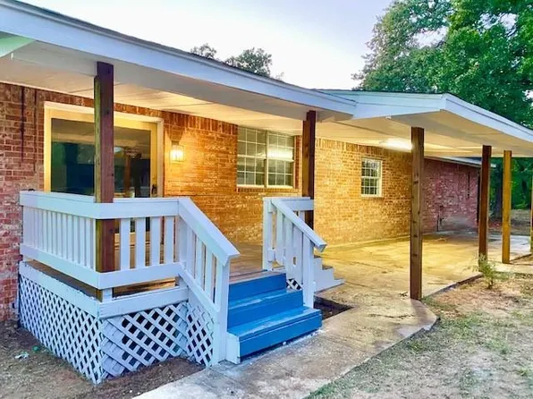 10403 208th St, Blanchard, OK 73010