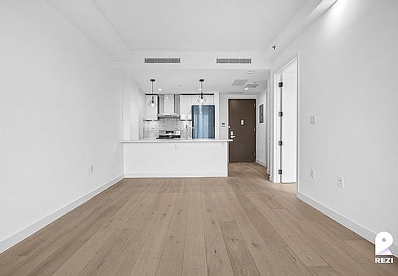 3rd image of 148-37 88th Ave #6B