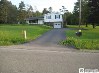 3375 Stone Quarry Rd, Fredonia, NY 14063