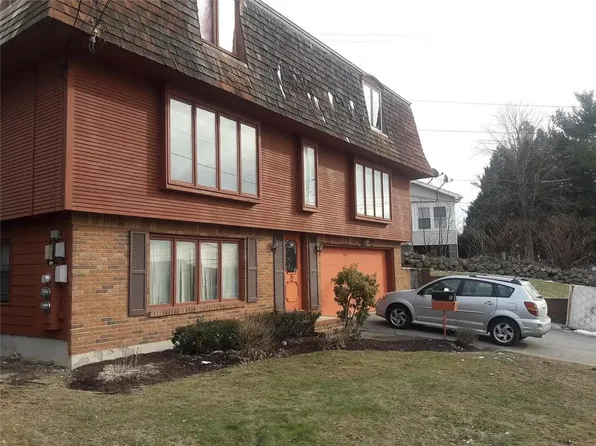 1 Sunset Ave, North Providence, RI 02911