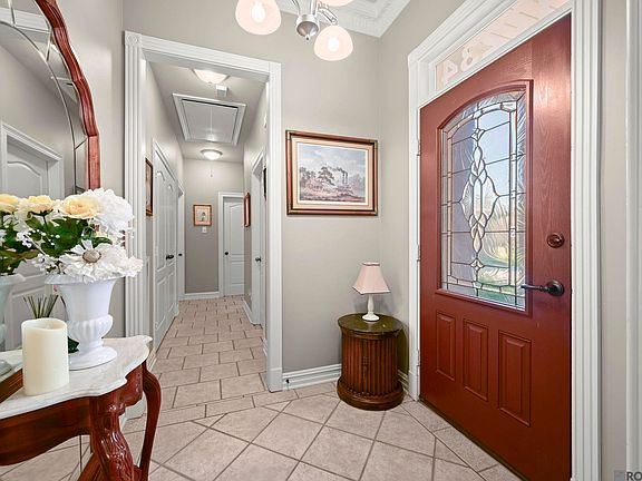 4th image of 17234 Rue Vlg