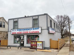 794 London Rd, Sarnia, ON N7T4Y1