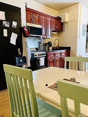 Rented by Oxford Property Group | media 26