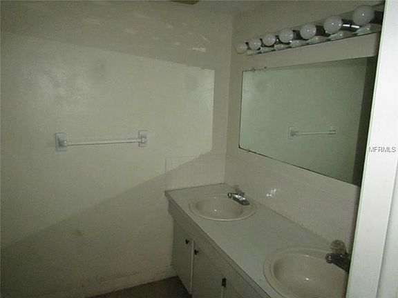 3rd image of 8504 Hunting Saddle Dr