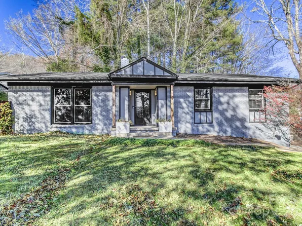 19 Clement Dr, Asheville, NC 28805