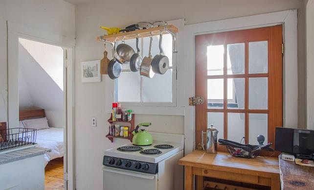 Bright kitchen and bedroom