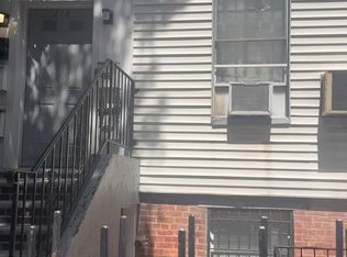 218 1st St, Jersey City, NJ 07302