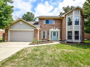 8756 Deer Valley Dr, Dayton, OH 45424