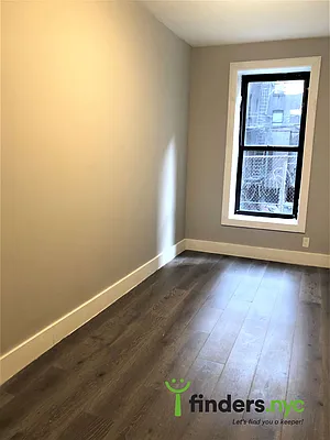 Rented by Clove Realty LLC | media 6