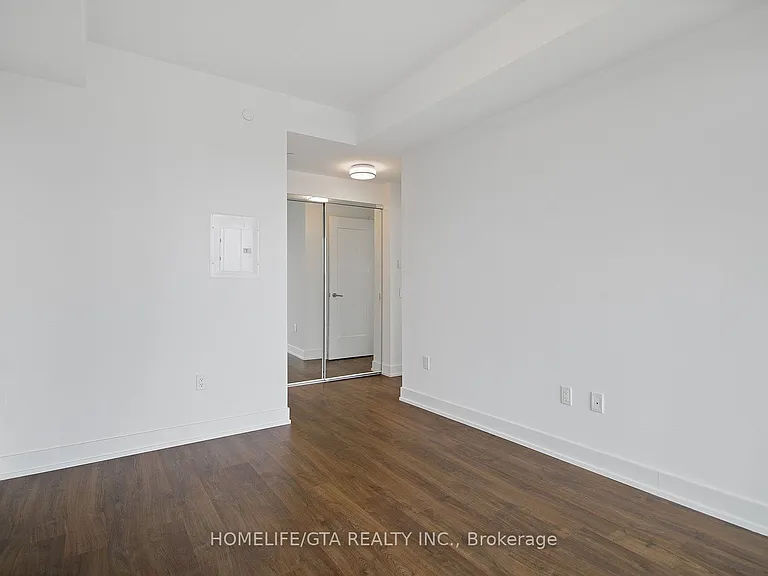 30 Inn On The Park Dr #2104 — Photo 22