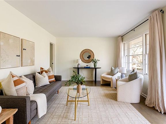 5th image of 1130 N Carter Rd