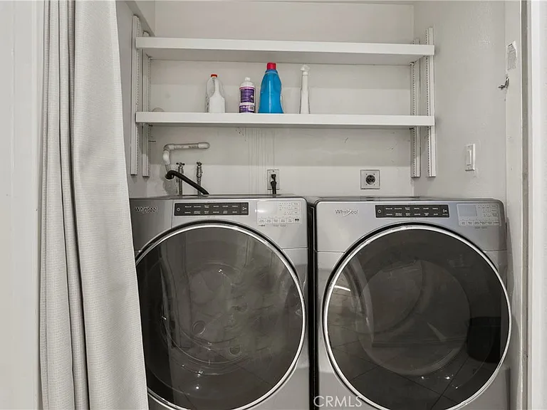 207 La Jolla Dr — Photo 20