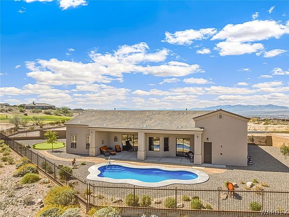 3rd image of 3269 Gila Drive