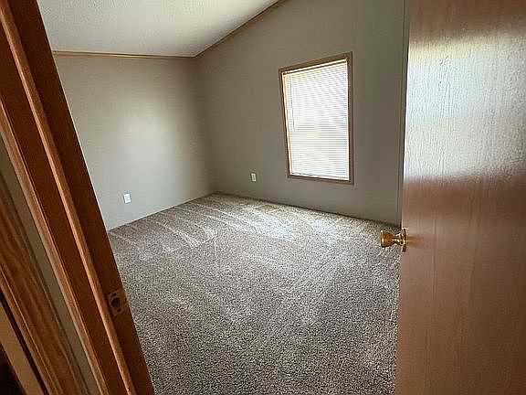 5th image of 1020 S Kansas Ave Lot 125