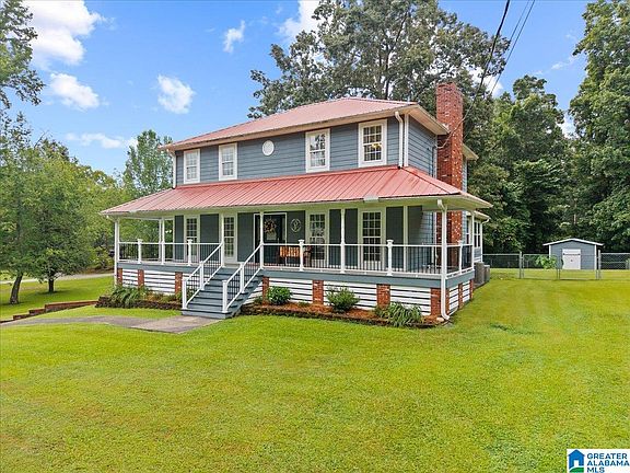 2nd image of 909 Camellia Rd