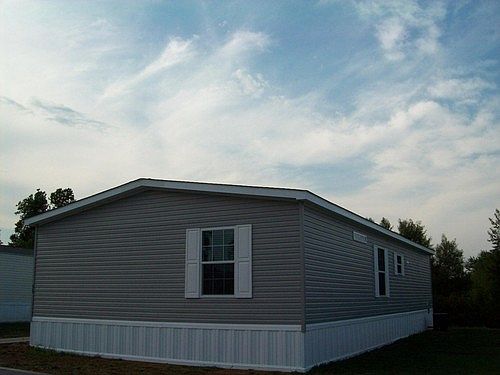 2nd image of 99 Lynnwood Cir