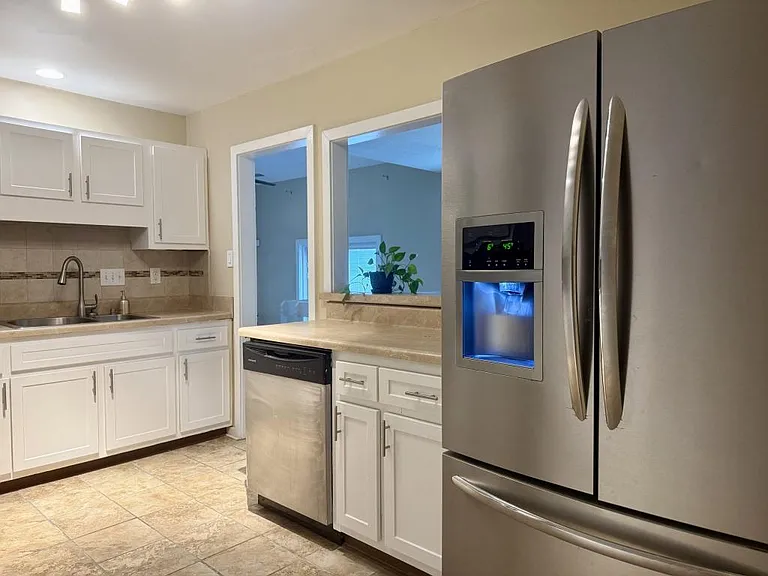 5745 Waterwood Dr — Photo 12