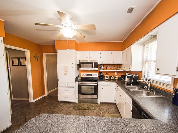 4th image of 509 Hazelwood Dr