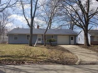 1429 Holly Hill Dr, Champaign, IL