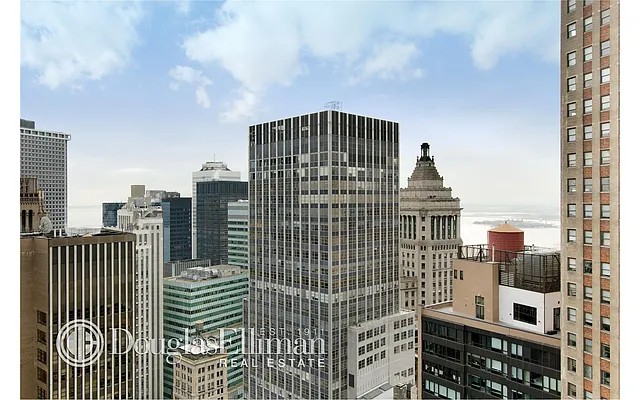 Sold by Douglas Elliman | media 20