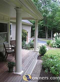 35 Glenview Rd Cumberland ME