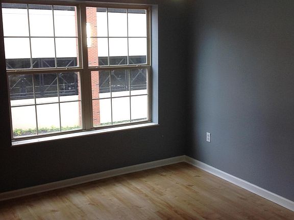 5th image of 1801 Lake Ave APT 108